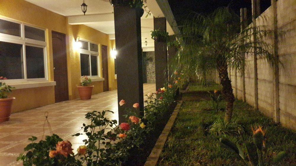 Hotel Los Cofrades Sololá Εξωτερικό φωτογραφία